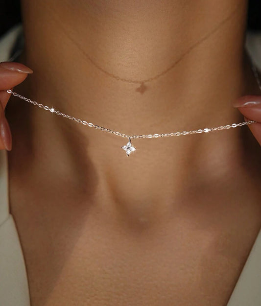 Single Star Necklace
